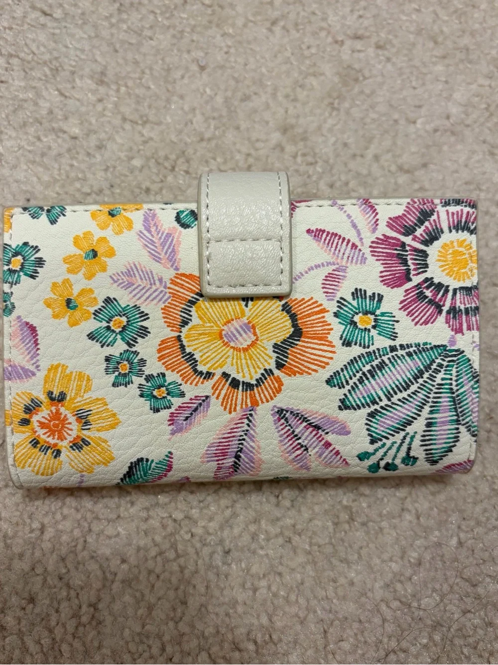 LC Lauren Conrad Adelyn Card Case Bifold Wallet